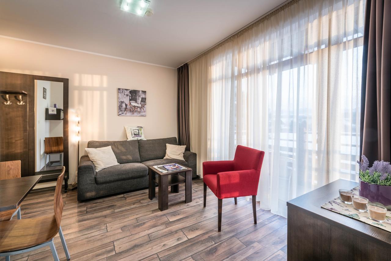 Apartman Mirka - Hotel Luka Бешенёва Экстерьер фото