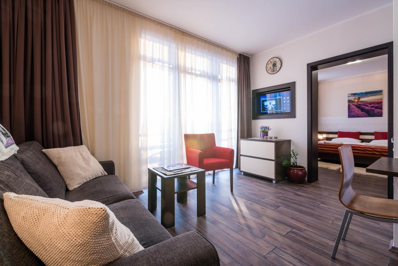 Apartman Mirka - Hotel Luka Бешенёва Экстерьер фото